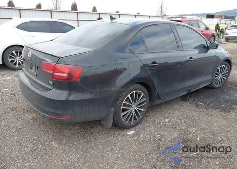 2016 Volkswagen Jetta 1.8T Sport z USA, uszkodzony, nr VIN 3VWD17AJ7GM410958
